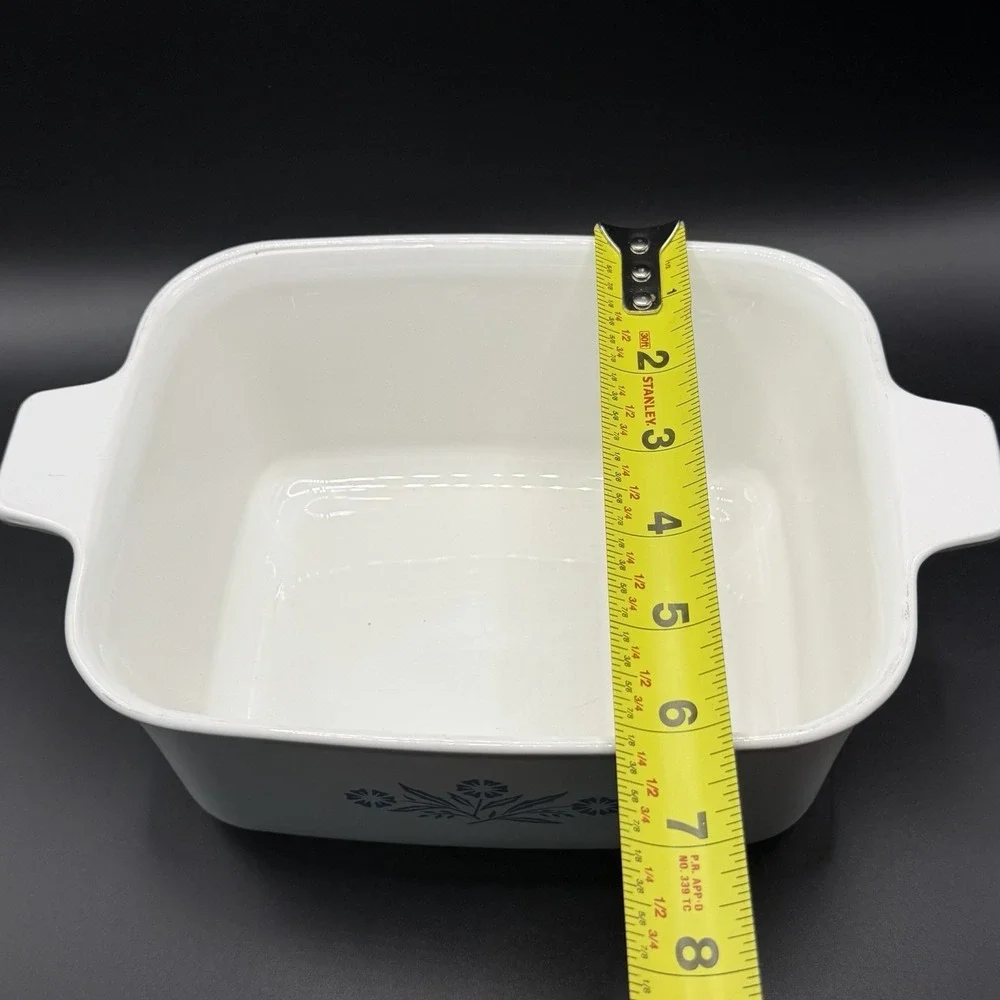 Vintage Corning Ware Blue Cornflower P-4-B  1-1/2 Qt Rectangle Dish With Lid